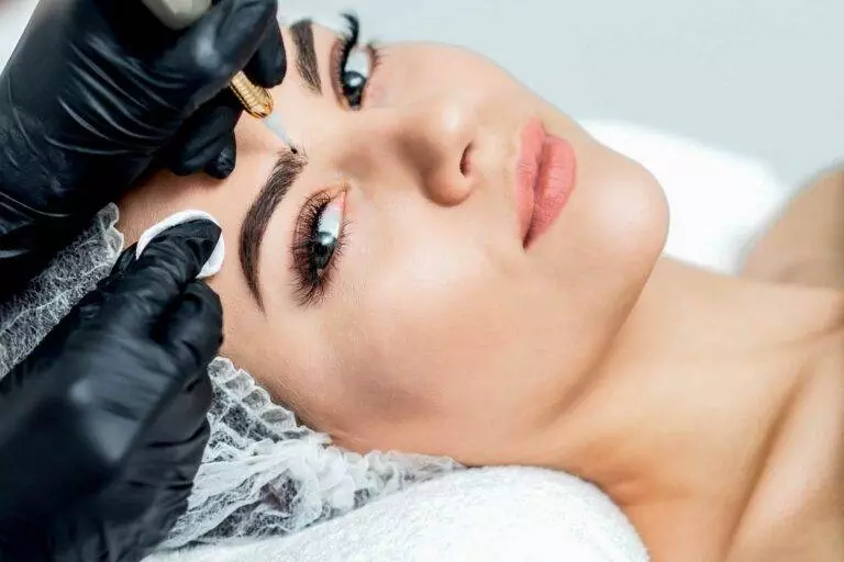 Permanent Makeup: A Time-Saving Solution for Effortless Beauty